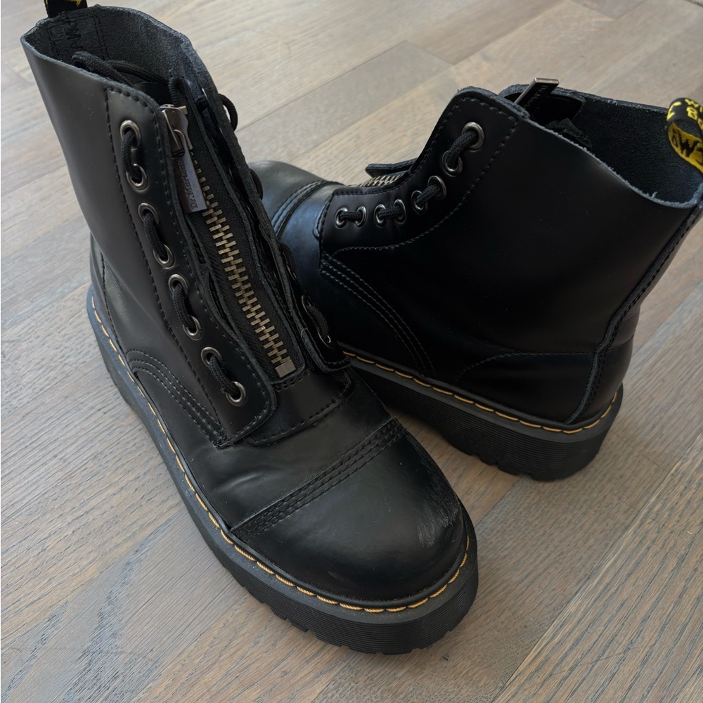 drmartens - SINCLAIR MILLED NAPPA LEATHER PLATFORM BOOTS